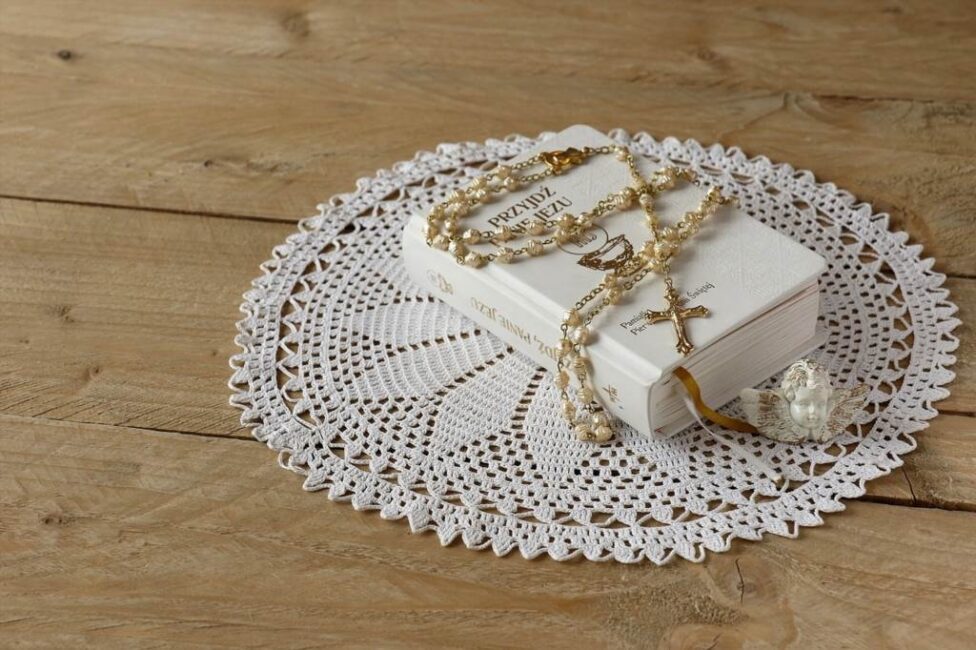 Urocze dekoracje dla dziewczynki na komunię