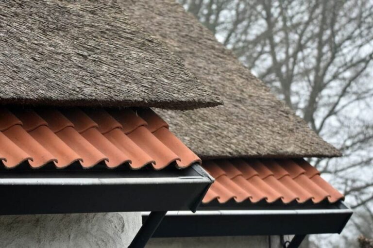 Zabezpieczenia przed zalaniem przy podłączaniu zbiornika deszczówki